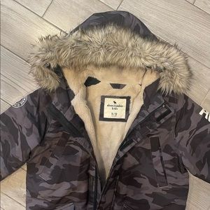 abercrombie kids sherpa lined winter coat 11/12